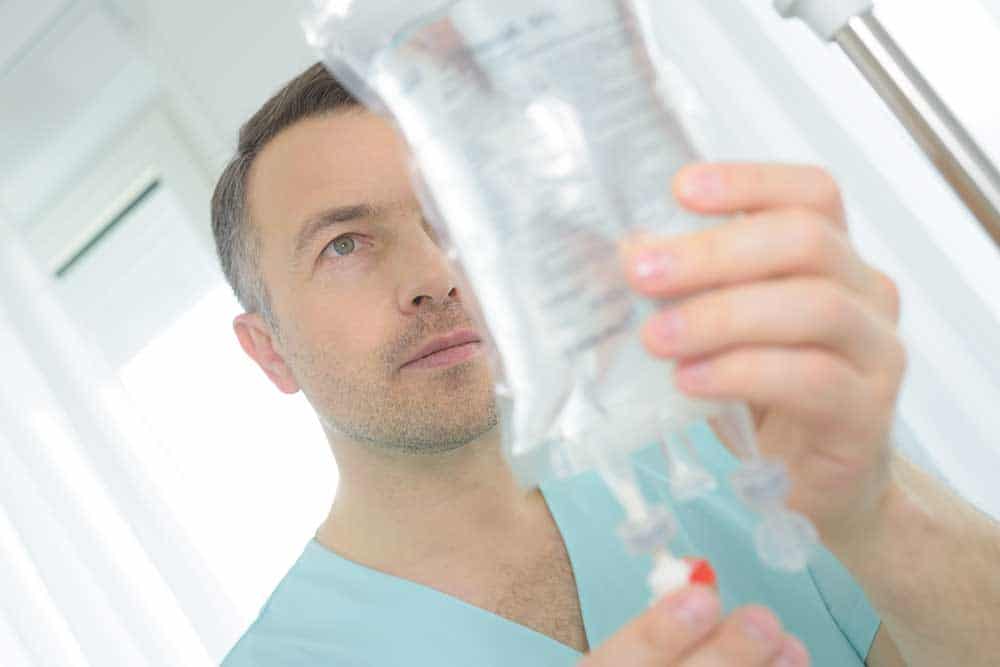 lighthousetreatment-what-is-rapid-detox-and-is-it-safe-article-stock-photo-a-nurse-in-the-hospital