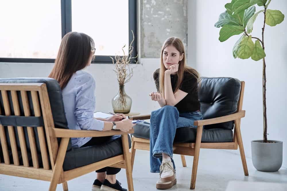 Woman wondering if she can leave rehab early